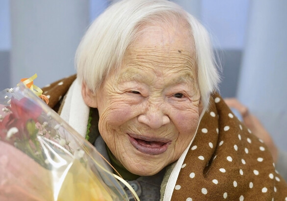 Cамая старая женщина мира отметила свой 117-й день рождения