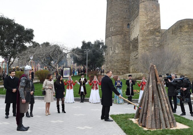 Президент Азербайджана принял участие в торжествах по случаю Новруза (Фото)