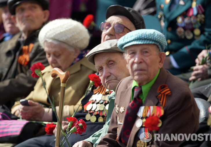 Путин распорядился принять до 75 ветеранов из других стран для празднования Победы