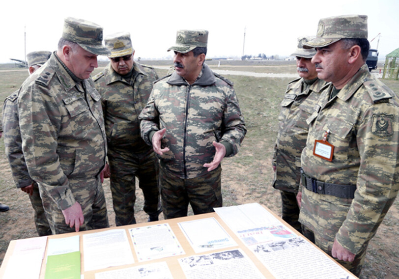 Азербайджанская армия проводит крупномасштабные учения (Фото)