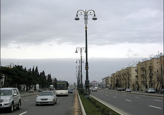 Ограничено движение транспорта на проспекте Гейдар Алиева