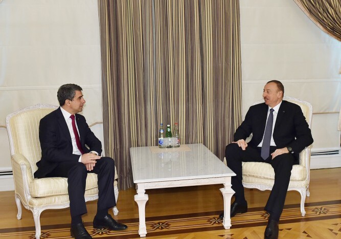 Ильхам Алиев встретился с президентами Болгарии и Македонии (Фото)