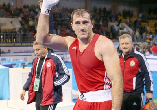 Азербайджанский боксер возглавил мировой рейтинг