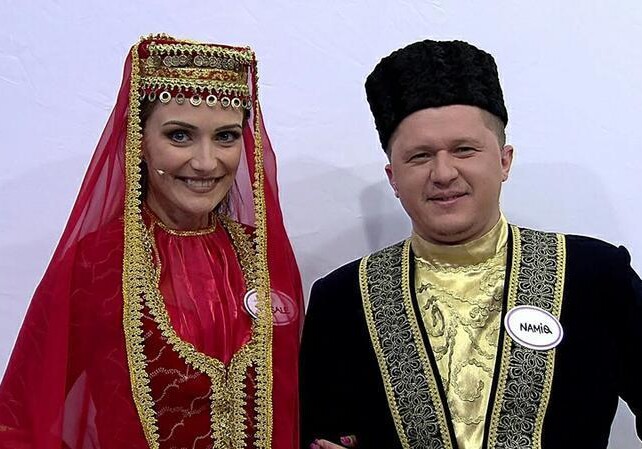 Азербайджанская телеведущая и ее супруг выиграли автомобиль в турецком шоу (Фото)
