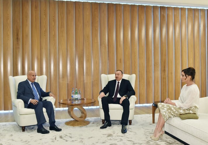 Ильхам Алиев встретился с гендиректором ИСЕСКО