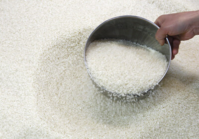 В Китае в продаже появился фальшивый рис
