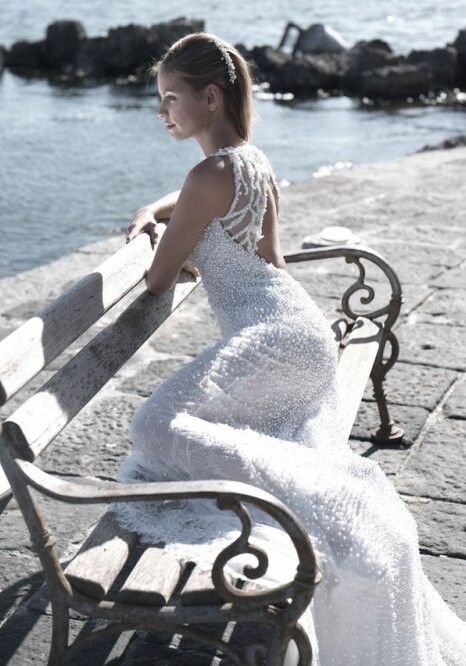 Белое кружевное платье: короткие модели