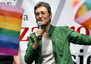 Армяно-лесбийская клоунада в Европарламенте