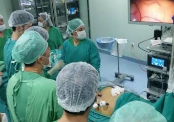 В Азербайджане проведена самая сложная лапароскопическая операция