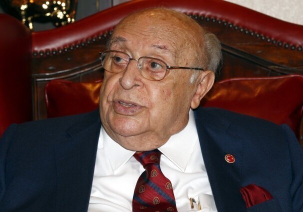 Скончался экс-президент Турции Сулейман Демирель