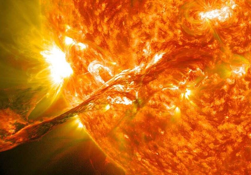 Зафиксирована вторая по мощности за 11 лет вспышка на Солнце 