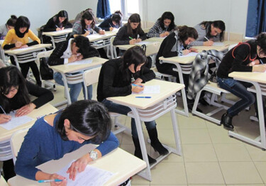 В Азербайджане проходят приемные экзамены в вузы