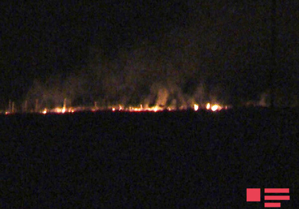 Армяне устроили пожар на оккупированных азербайджанских землях (Фото)