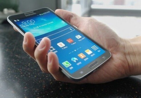 Samsung будет вычислять долю жировой ткани с помощью смартфона