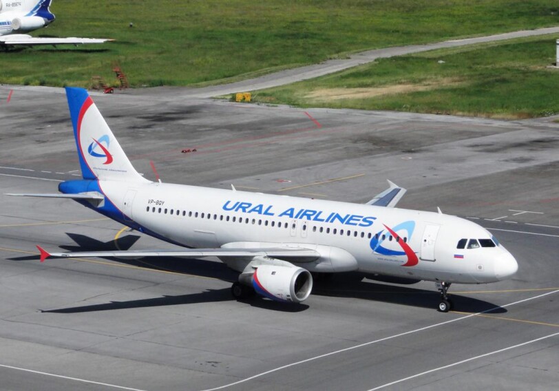 Летевший из Москвы в Гянджу самолет совершил экстренную посадку 