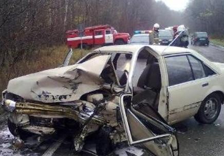 На трассе Баку-Губа Opel врезался в Mercedes, погибли пятеро