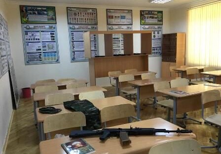В 50 бакинских школах появятся военные кабинеты