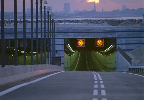 Эресуннский мост — уникальный мост, переходящий в подводный тоннель (Фото)