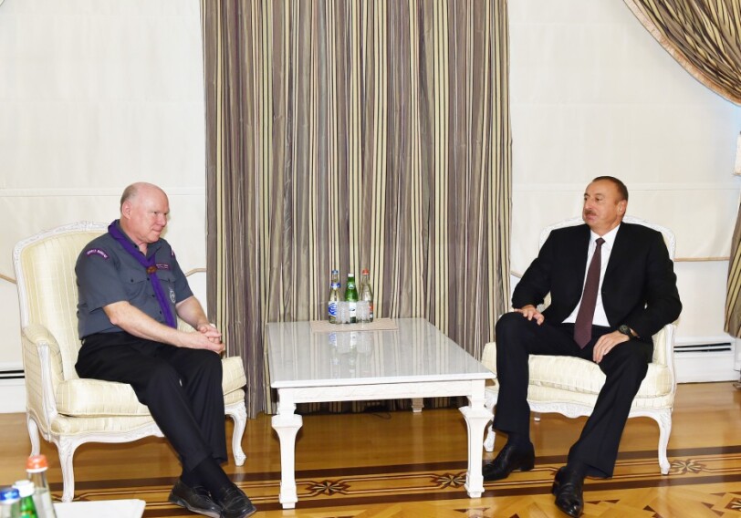 Президент Азербайджана принял руководителей Всемирного скаутского комитета