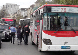 В Баку запущен новый автобусный маршрут