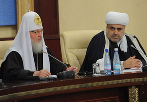 Аллахшукюр Пашазаде призвал патриарха Кирилла объединиться в борьбе с террором