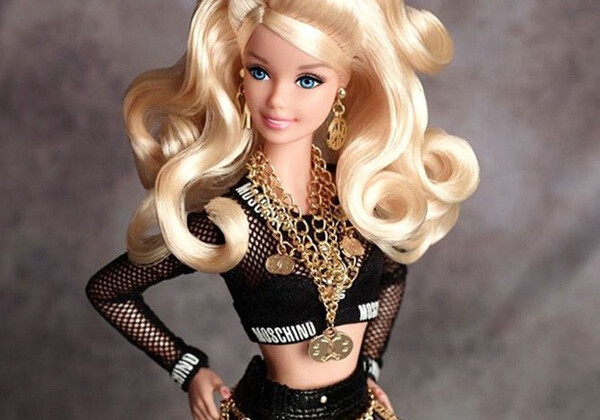 Кукла Barbie от Moschino распродана за час
