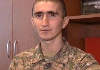 Азербайджан вернул Армении военнослужащего