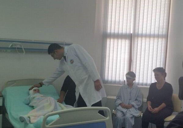 В Баку успешно проведены операции кохлеарной имплантации 4 детям 