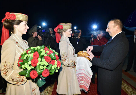 Президент Азербайджана прибыл с визитом в Беларусь (Фото)