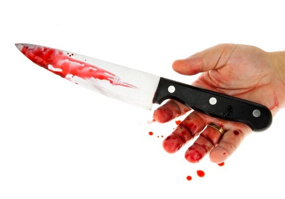 Житель Загатала ранил жену из ружья, а затем нанес себе ножевые ранения