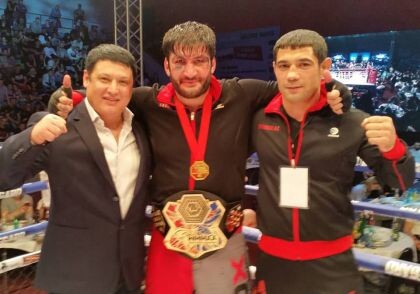 Заур Гаджибабаев стал чемпионом мира по смешанным единоборствам