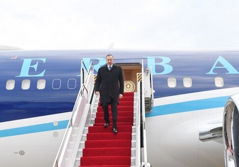 Президент Ильхам Алиев прибыл в Нахчыван (Добавлено-Фото)