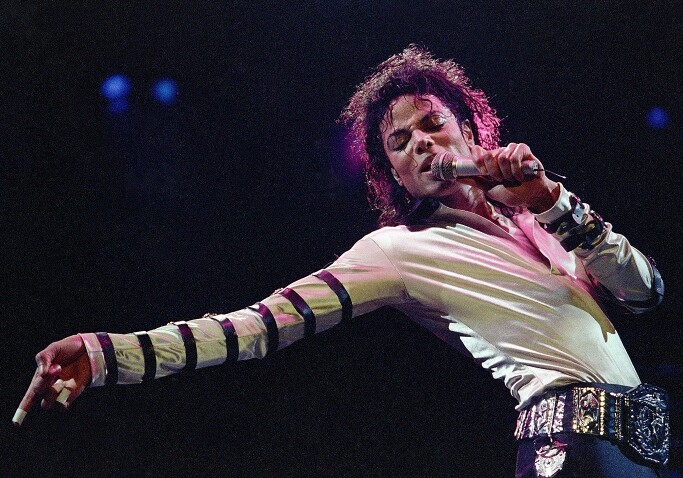 Альбом Майкла Джексона первым в истории разошелся в США тиражом 30 млн копий
