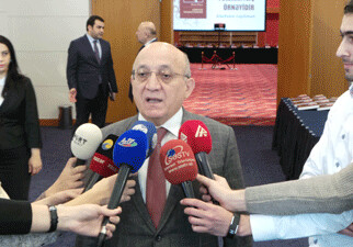 Мубариз Гурбанлы: «Мечети на территории Армении принадлежат Азербайджану»