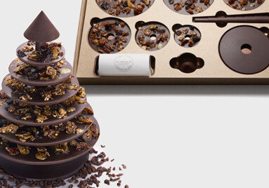 Во Франции выпущен шоколадный конструктор-елка