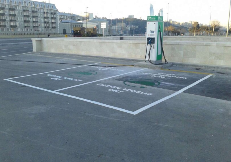 «Greencar» открыла энергозаправку на Площади государственного флага