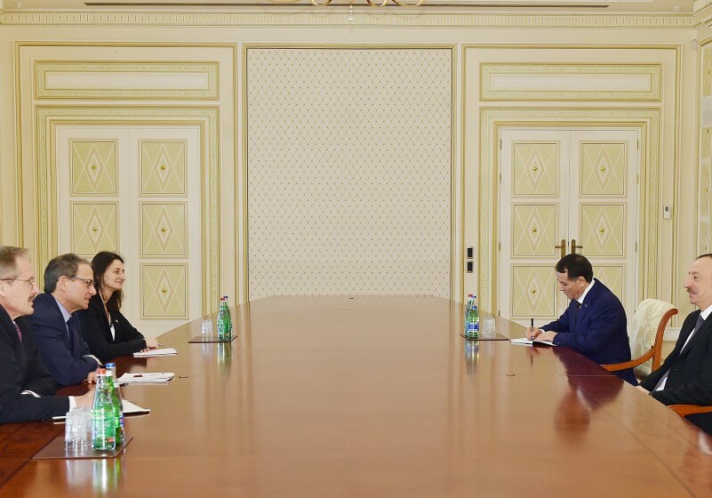 Президент Азербайджана принял гендиректора Совета по нацбезопасности США
