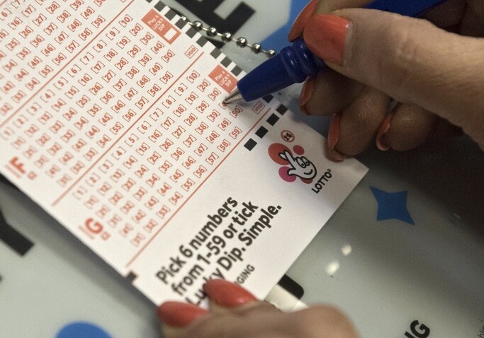 Британка постирала лотерейный билет с джекпотом на $47 млн