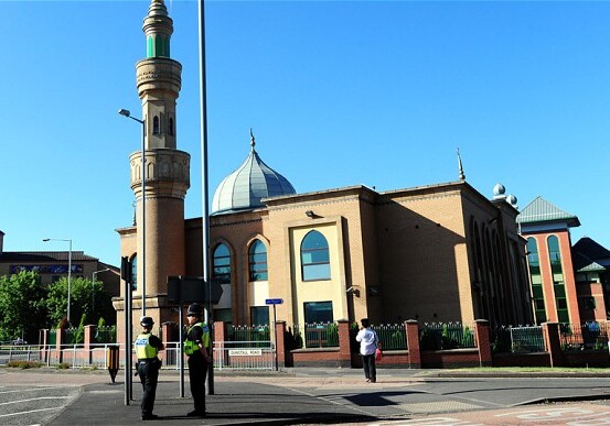 Британские мечети откроют двери для немусульман