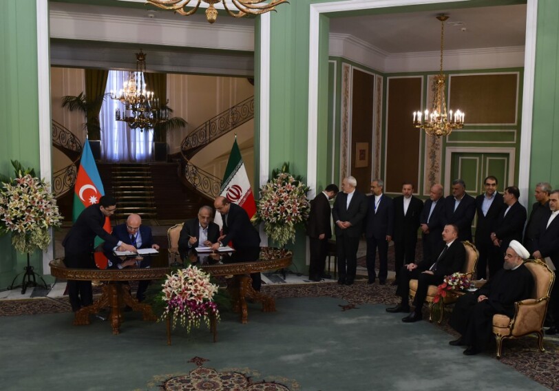 Азербайджан и Иран подписали 11 документов о сотрудничестве (Обновлено)