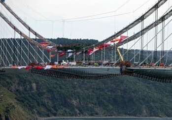 В Турции закончили строительство третьего моста через Босфор