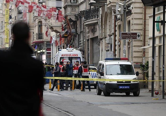 Теракт в Стамбуле: 5 погибших, 21 раненных