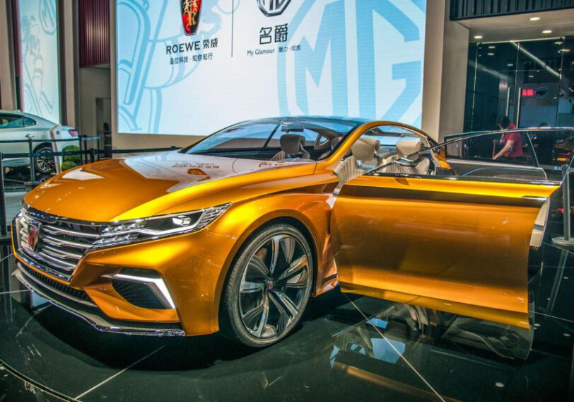 Alibaba презентует свой первый «умный» автомобиль