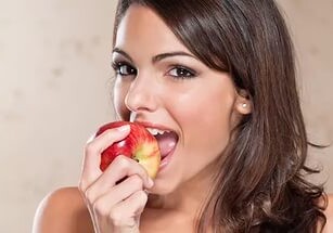 Ученые: Одно яблоко в день защитит от преждевременной смерти