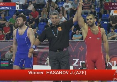 Азербайджанский борец победил армянина и завоевал путевку на Олимпиаду (Видео)