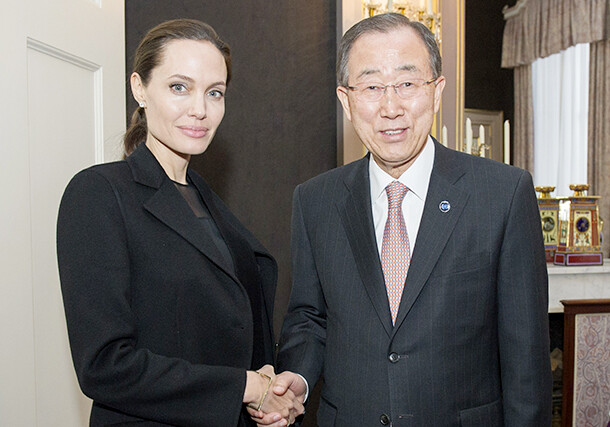 На фоне слухов: Анджелина Джоли приняла участие на заседании Международного уголовного суда