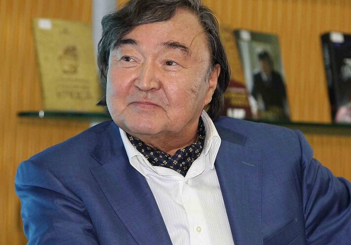 Олжас Сулейменов: «Мне очень дорого все, что касается Азербайджана»
