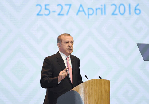 Эрдоган: «Сегодня весь мир следит за Глобальным форумом Альянса цивилизаций ООН в Баку»