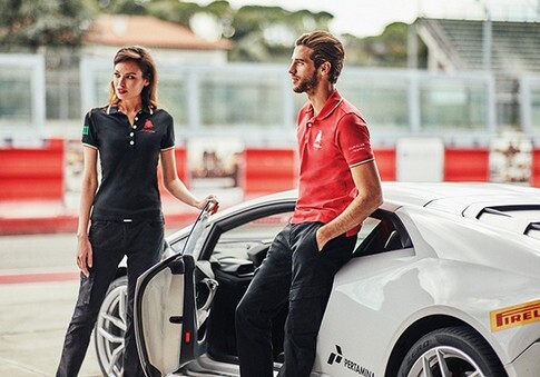 Lamborghini выпустила люксовую коллекцию одежды (Фото)