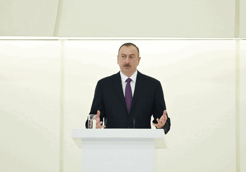 Ильхам Алиев: «Единство между народом и властью в Азербайджане – основное условие нашего развития» (Фото-Обновлено)